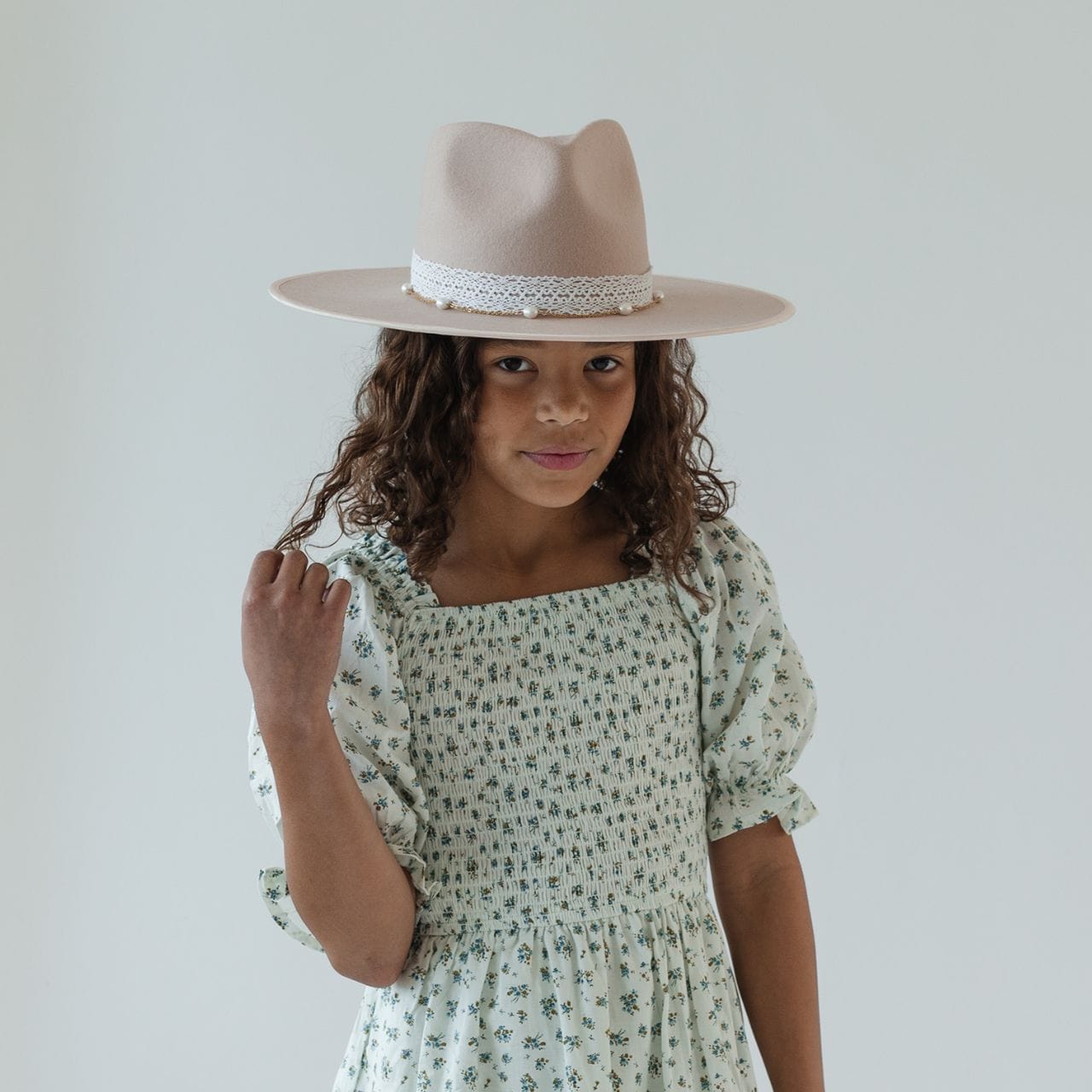 Gigi Pip felt hats for kids - Ivy Kids Wide Brim Fedora Bundle -  100% australian wool wide brim fedora with a tall crown featuring a customized sweatband + exclusive printed lining with a satin finish in collaboration with Ivy City Co, and a tonal satin brim [pale nude]